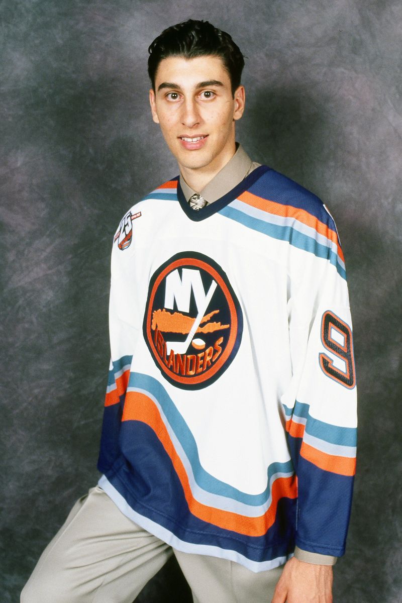roberto luongo mcfarlane